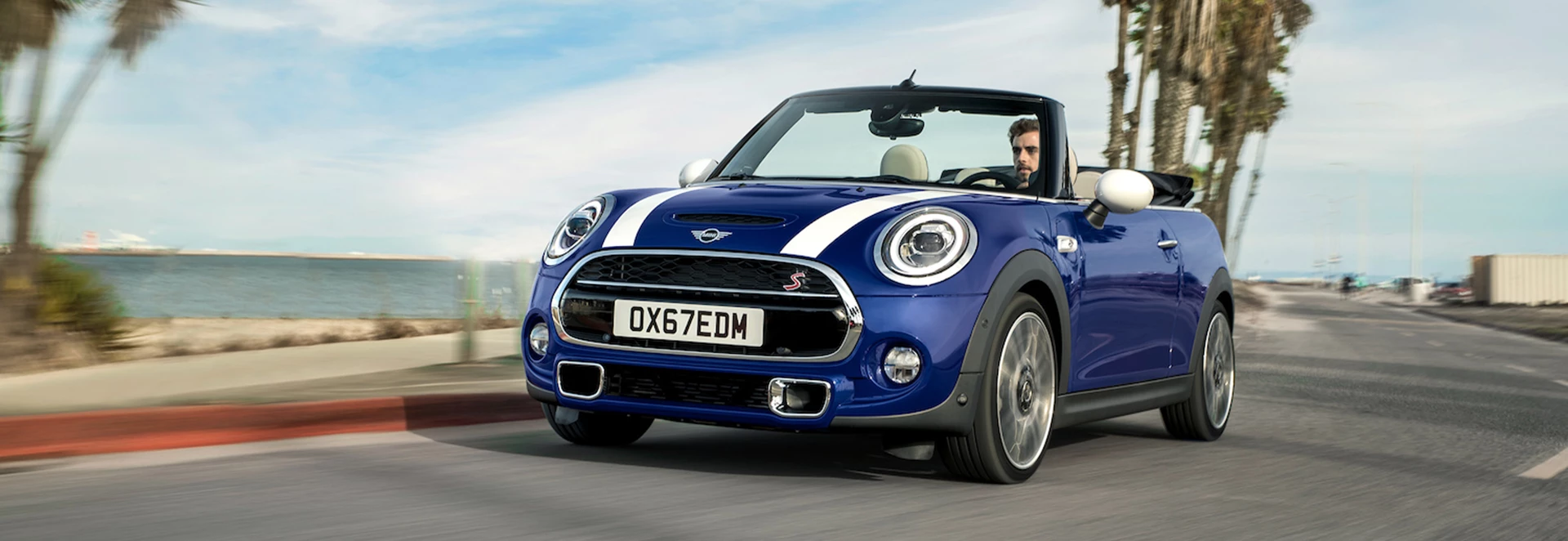 Mini Convertible 2019 review